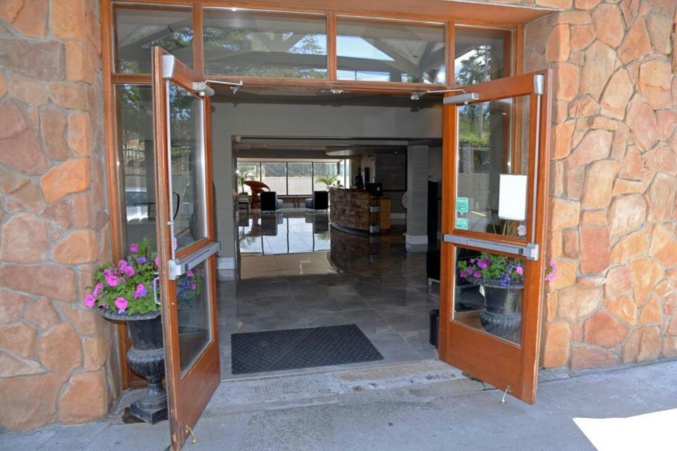 Anchor Inn And Suites Campbell River Esterno foto